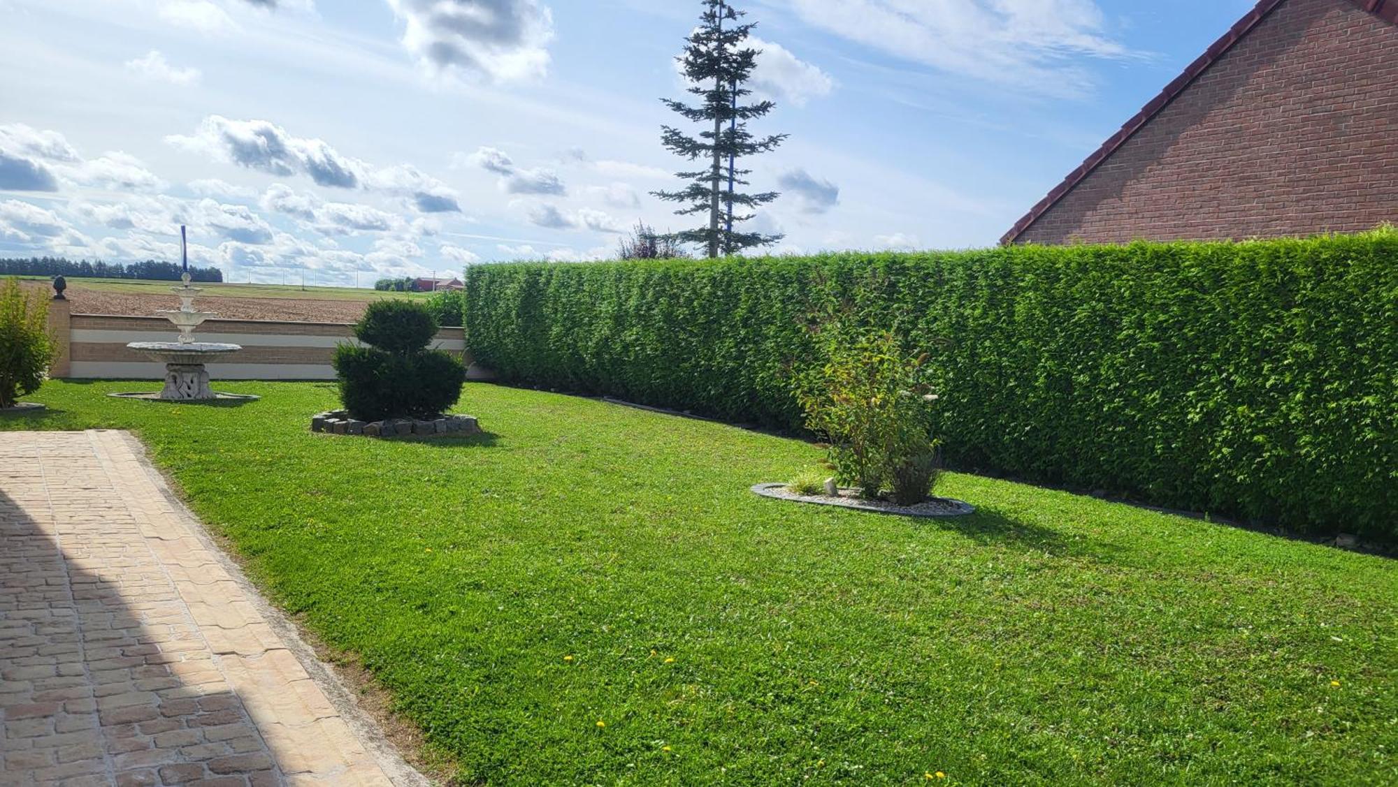 Maison D Hotes Salvatrice Rouvroy  ภายนอก รูปภาพ